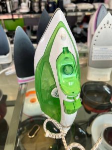 Kenwood Steam Iron K8868